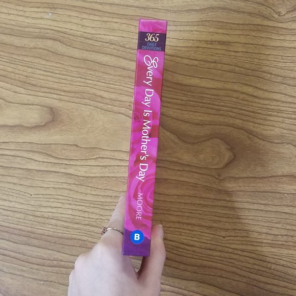 Every Day is Mother's Day Book - Picture 2 of 5